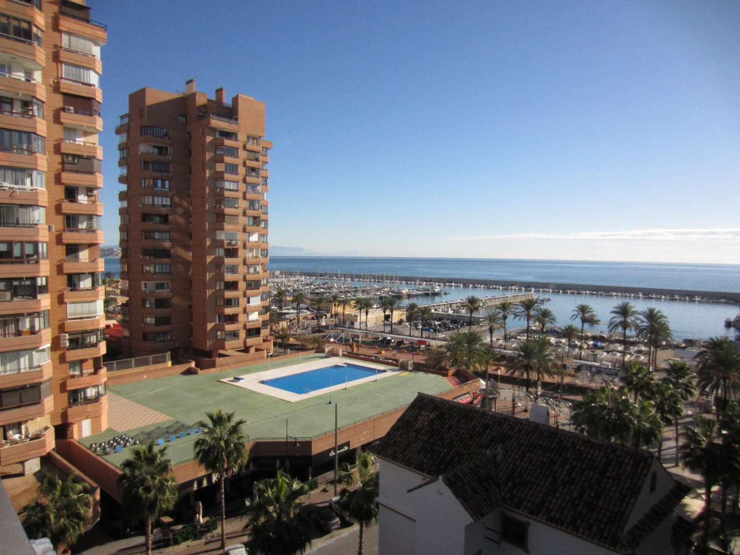 Apartamento en alquiler en Zona Puerto Deportivo (Fuengirola)