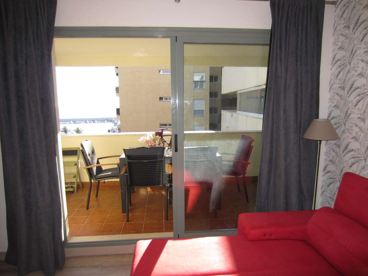 Apartamento en alquiler en Zona Puerto Deportivo (Fuengirola)