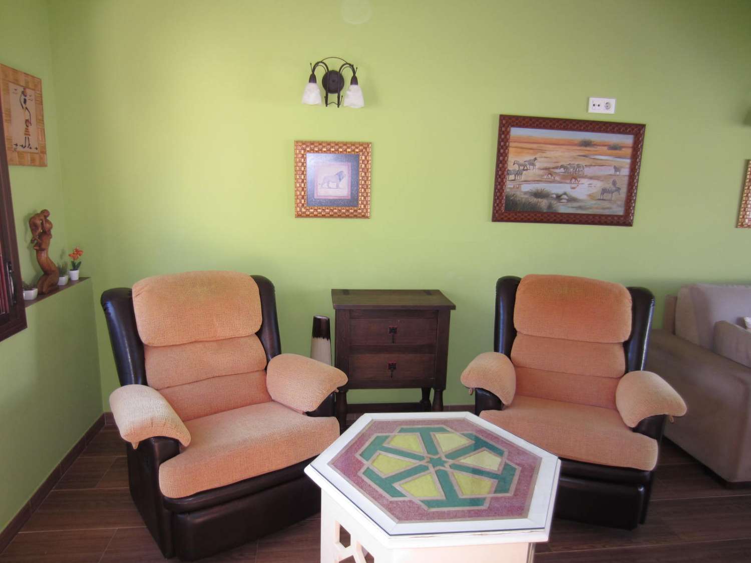 Takvåning uthyres i Zona Puerto Deportivo (Fuengirola)