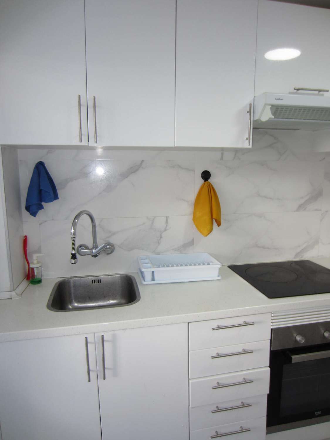 Flat for sale in Zona Puerto Deportivo (Fuengirola)