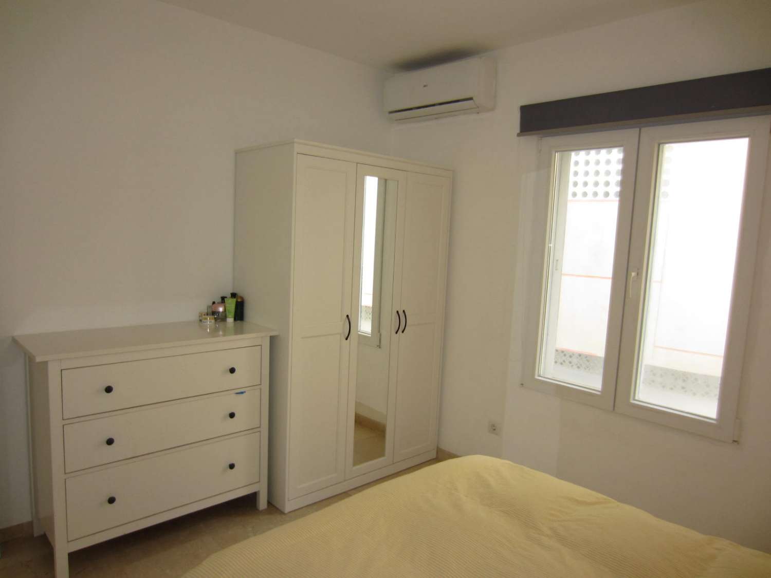 Flat for sale in Zona Puerto Deportivo (Fuengirola)