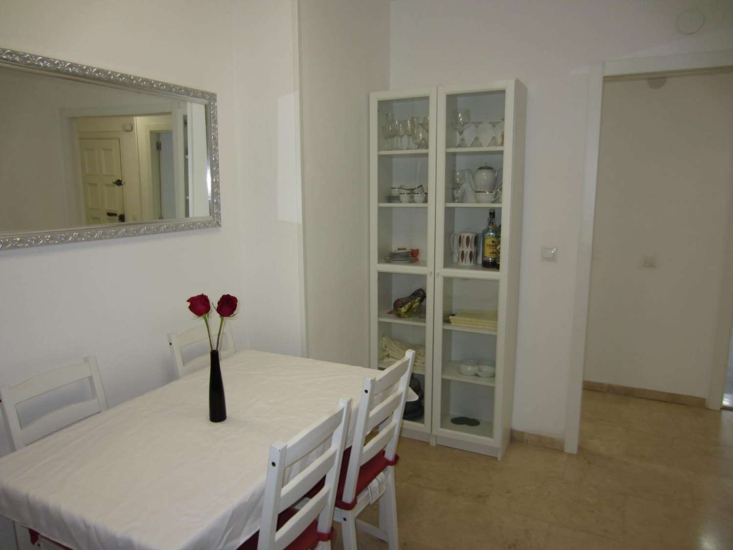 Flat for sale in Zona Puerto Deportivo (Fuengirola)