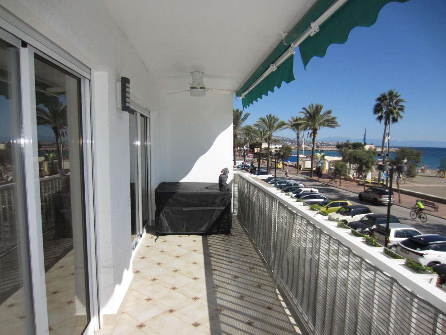 Apartamento en alquiler en Zona Puerto Deportivo (Fuengirola)
