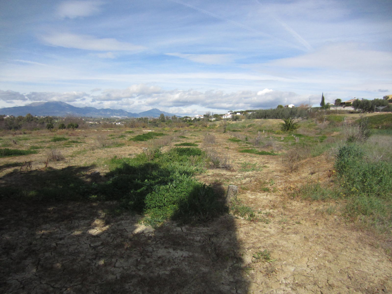 قطعة أرض للبيع في Alhaurín el Grande