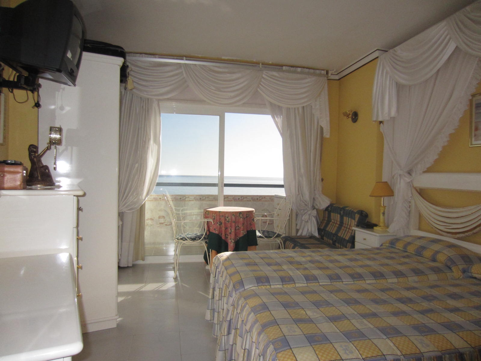Apartamento en venta en Zona Puerto Deportivo (Fuengirola)