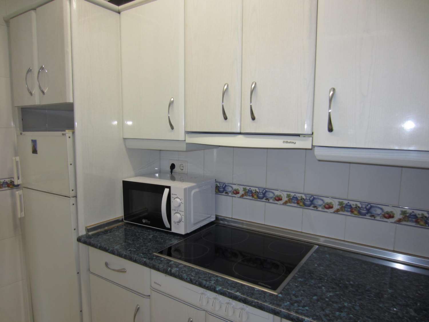 Apartamento en alquiler en Zona Puerto Deportivo (Fuengirola)