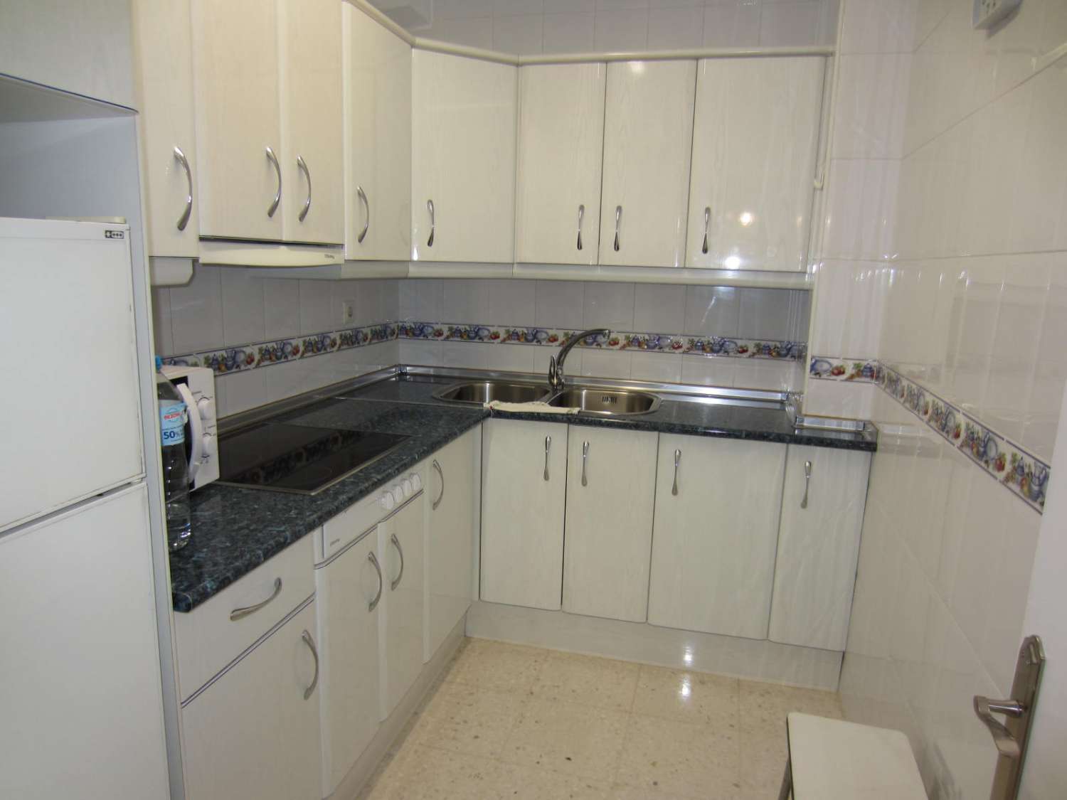 Apartamento en alquiler en Zona Puerto Deportivo (Fuengirola)