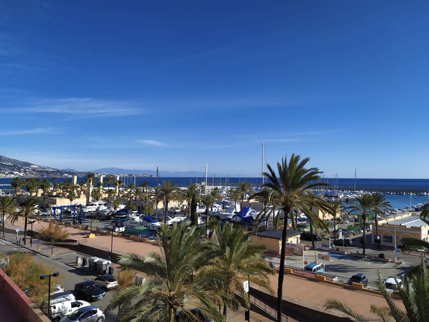 Apartamento en venta en Zona Puerto Deportivo (Fuengirola)