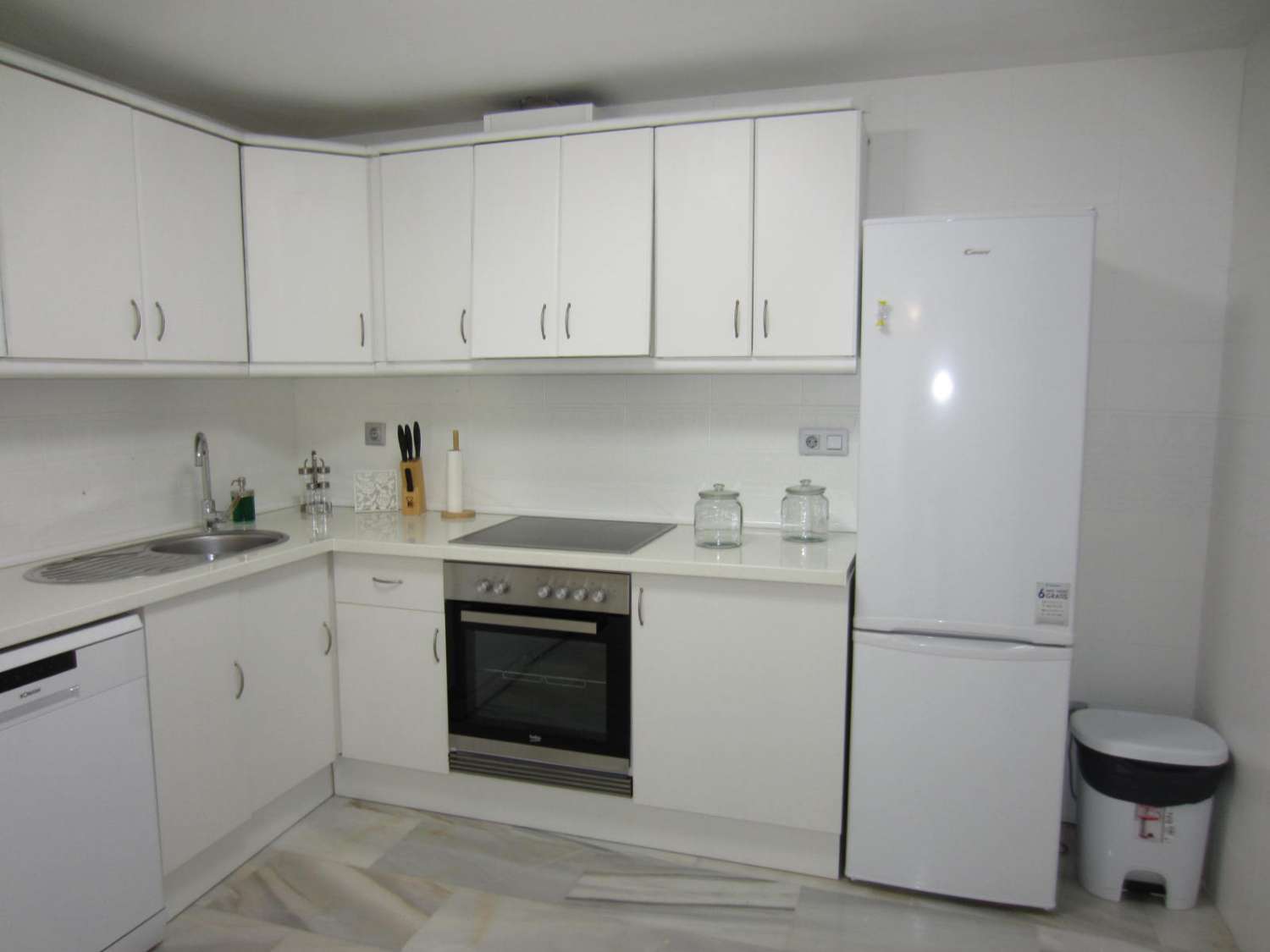 Apartamento en alquiler en Zona Sohail (Fuengirola)