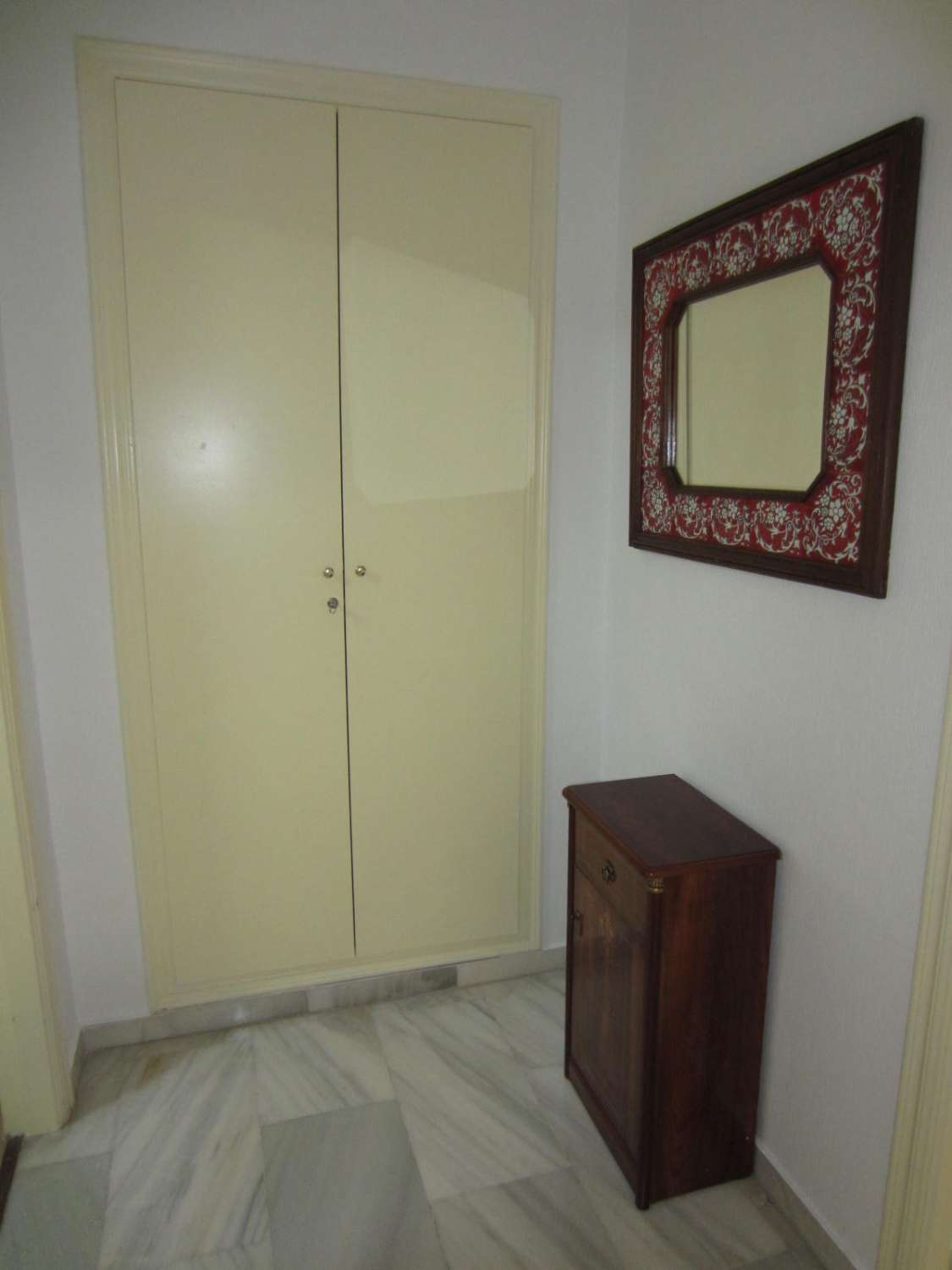 Apartamento en alquiler en Zona Sohail (Fuengirola)