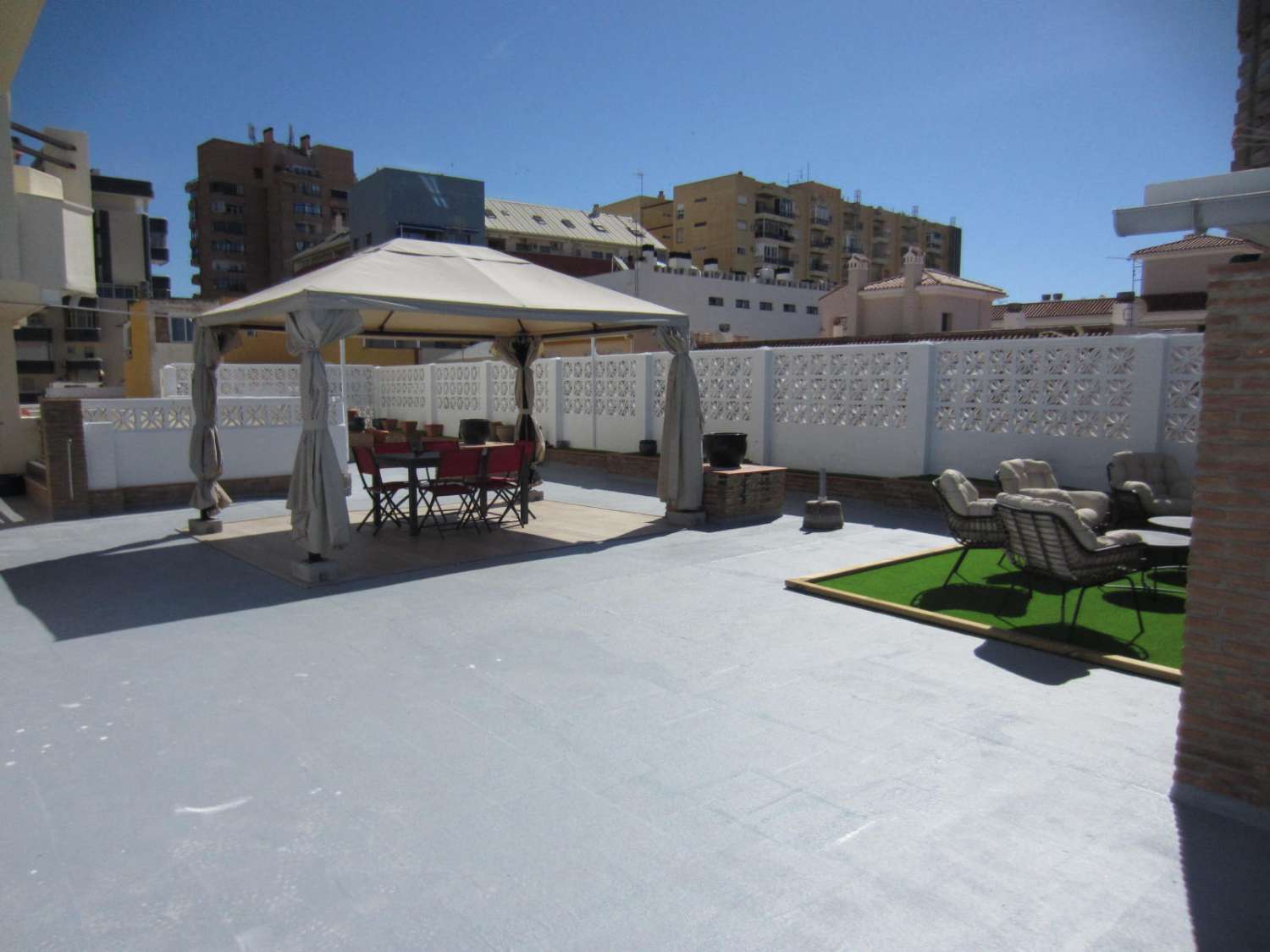 Apartamento en alquiler en Zona Puerto Deportivo (Fuengirola)