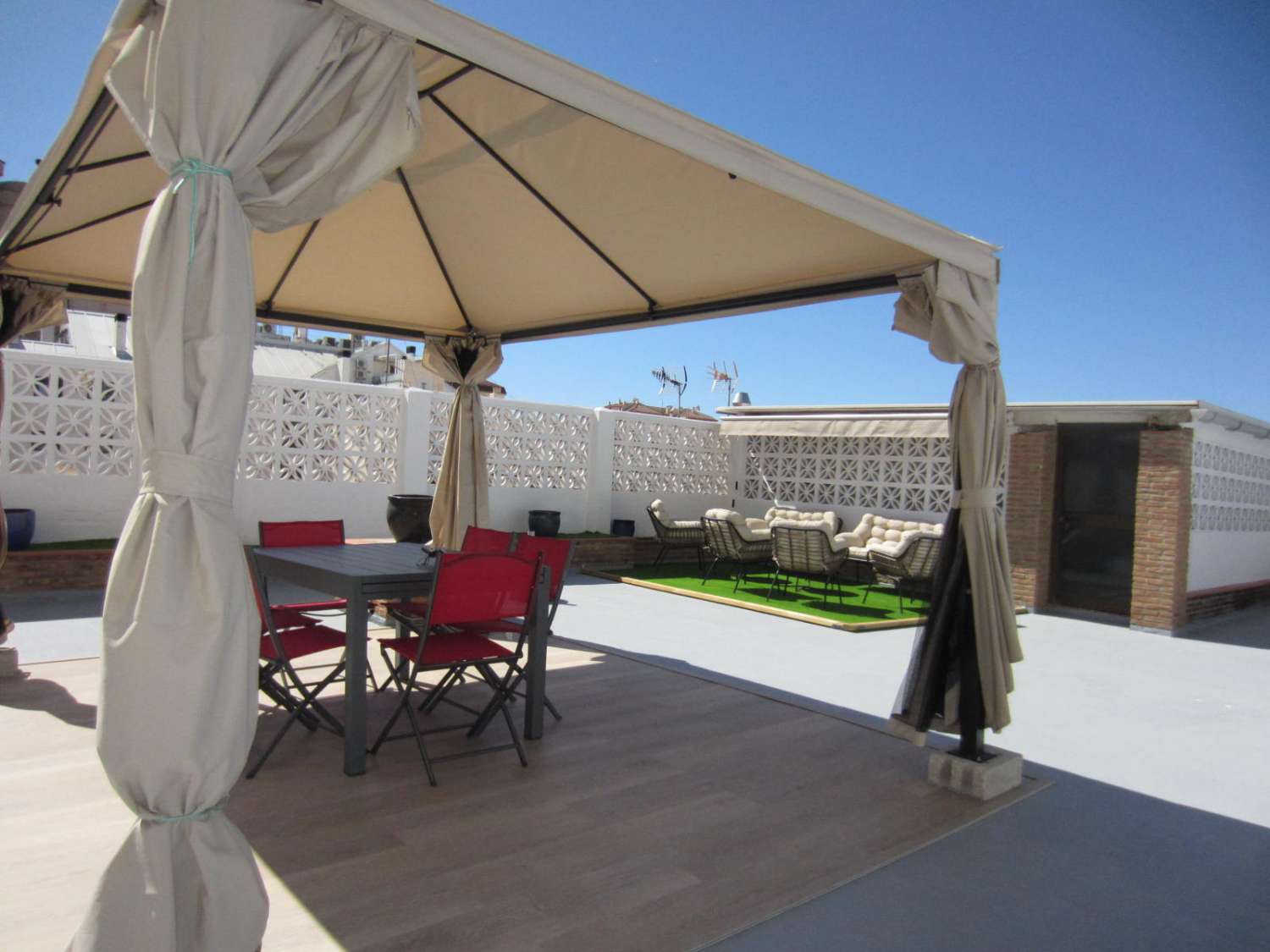 Apartamento en alquiler en Zona Puerto Deportivo (Fuengirola)