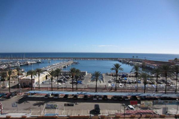 Lägenhet till salu i Zona Puerto Deportivo (Fuengirola)