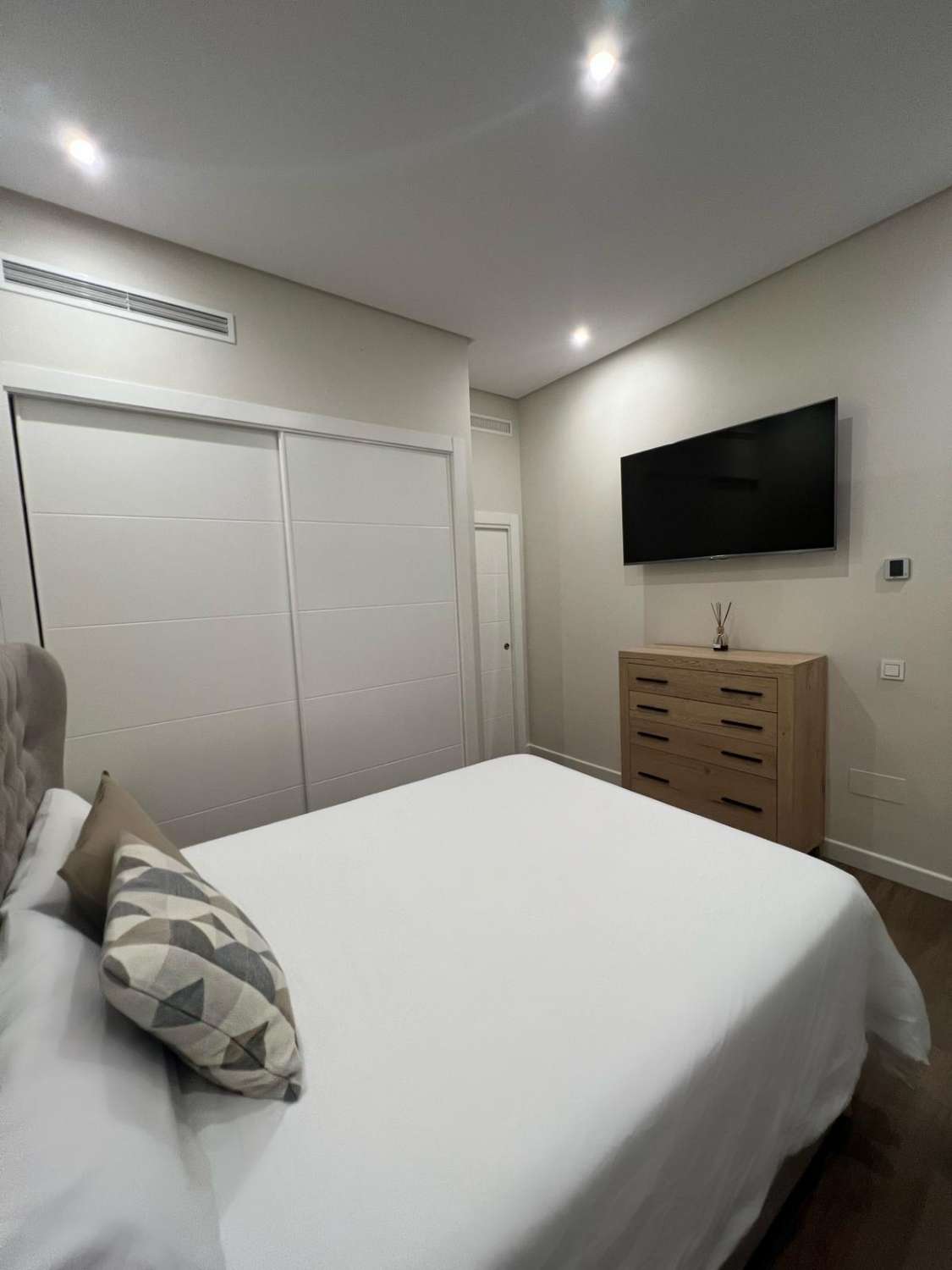 Apartamento en venta en Zona Puerto Deportivo (Fuengirola)