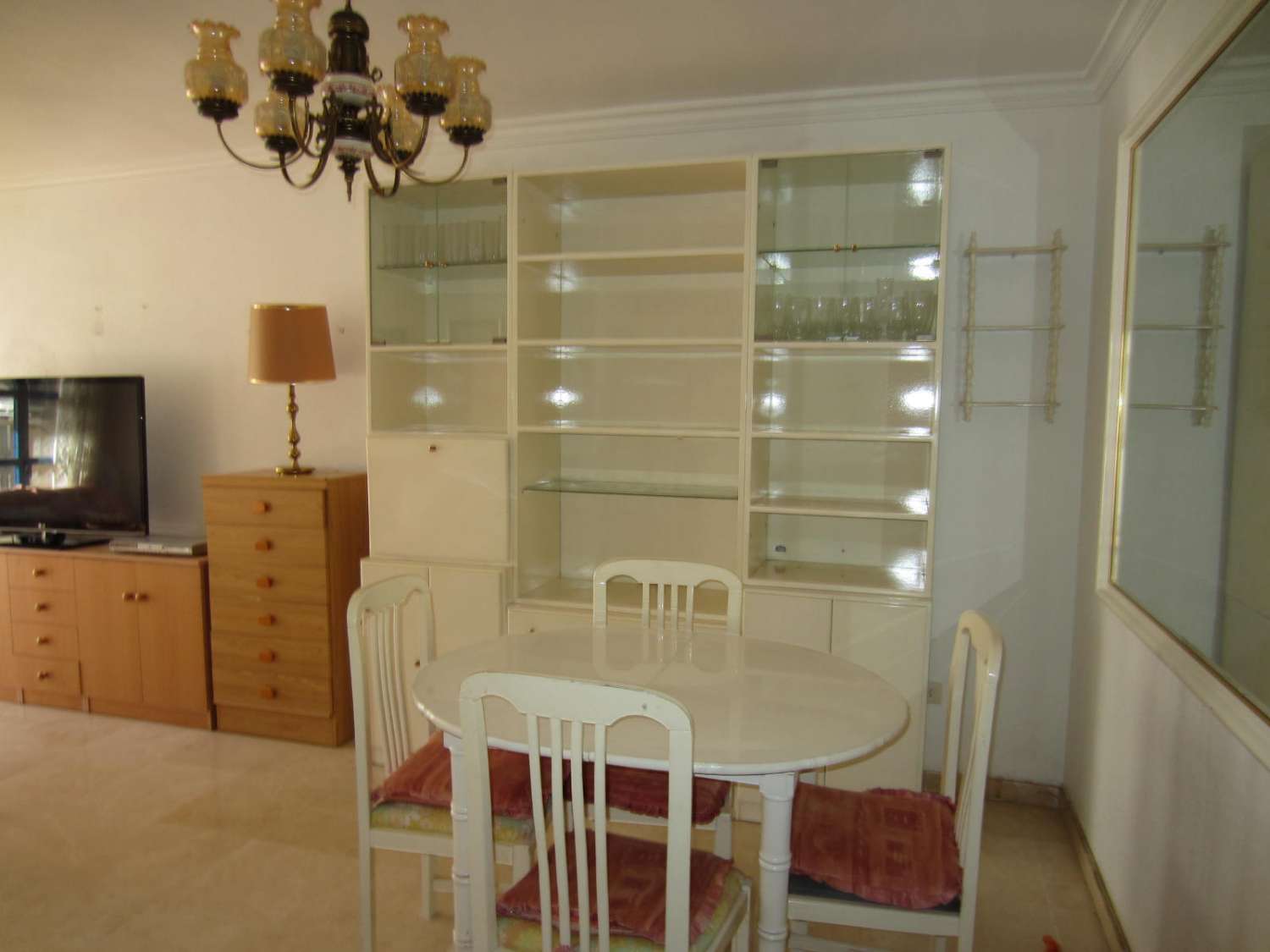 Våning till salu i Zona Puerto Deportivo (Fuengirola)