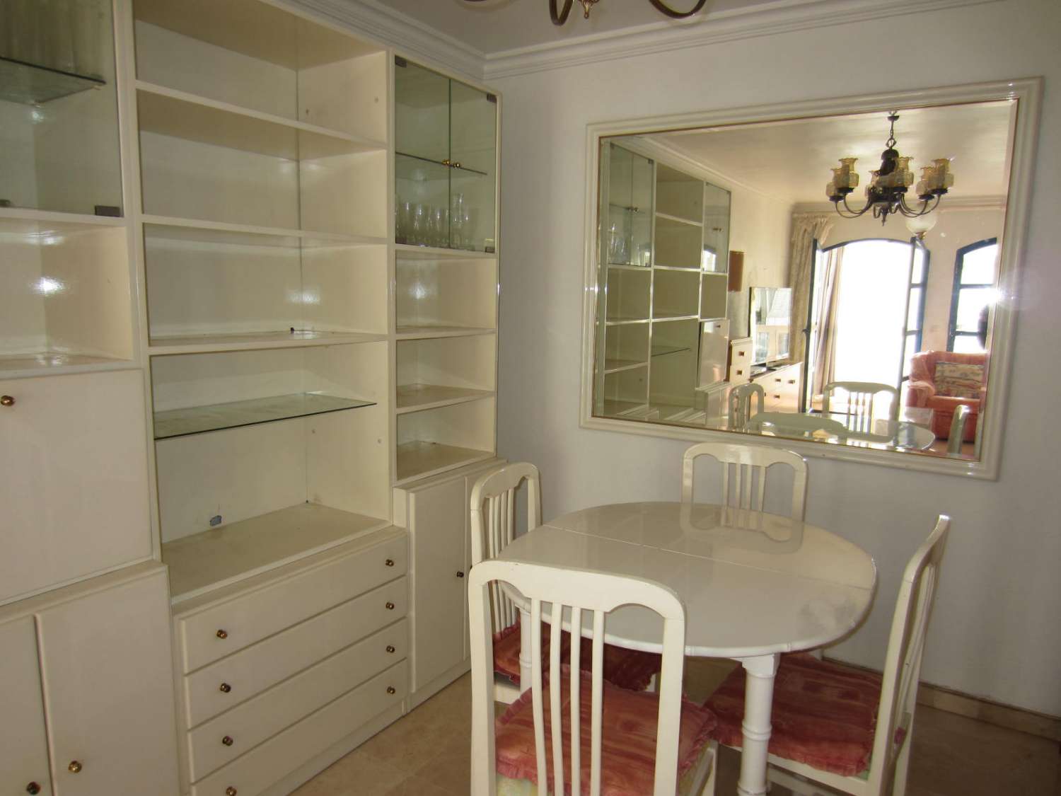 Våning till salu i Zona Puerto Deportivo (Fuengirola)