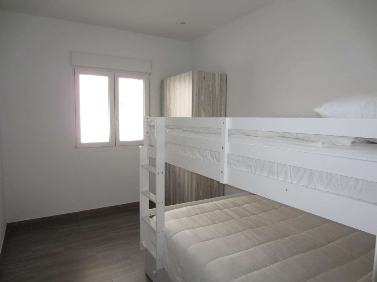 Apartamento en alquiler en Zona Puerto Deportivo (Fuengirola)