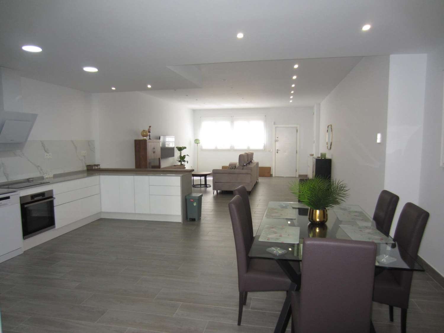 Apartamento en alquiler en Zona Puerto Deportivo (Fuengirola)