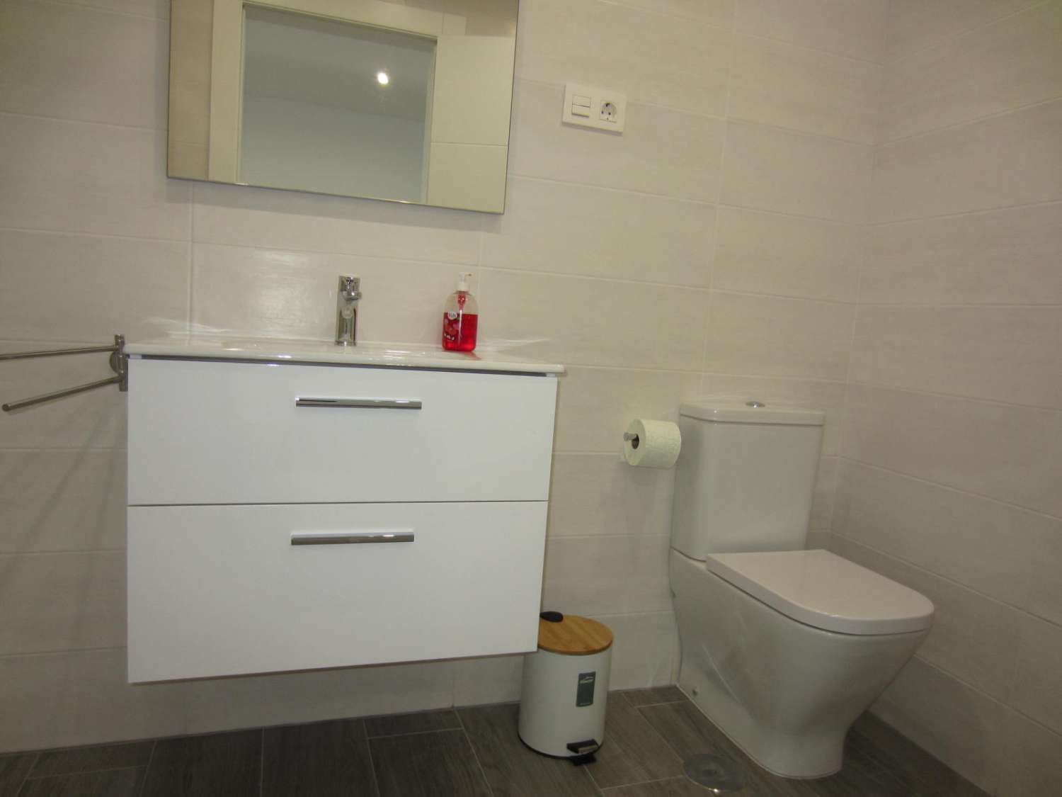 Apartamento en alquiler en Zona Puerto Deportivo (Fuengirola)