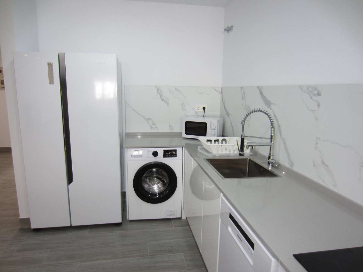 Apartamento en alquiler en Zona Puerto Deportivo (Fuengirola)