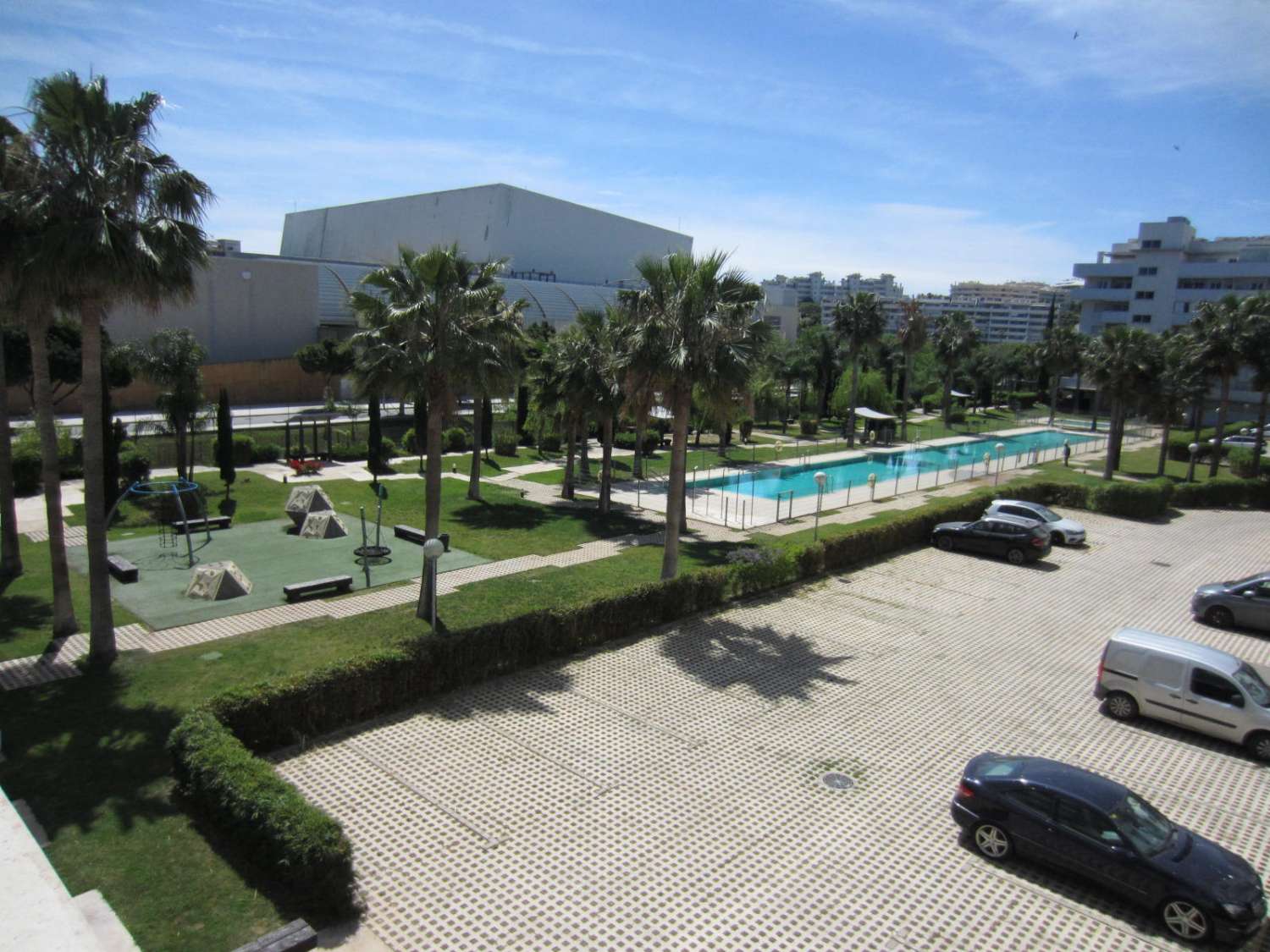 Apartamento en alquiler en Zona Sohail (Fuengirola)