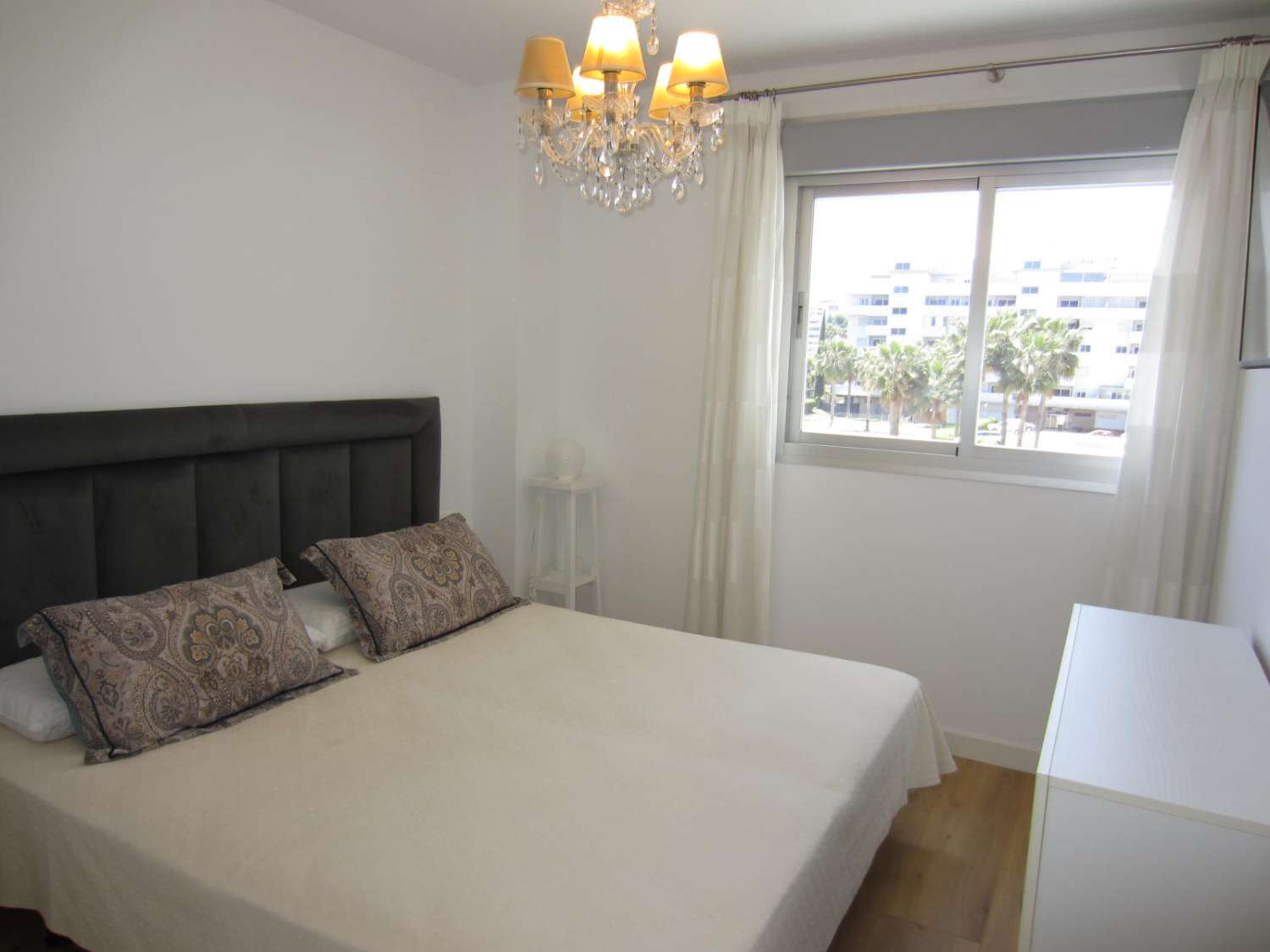 Apartamento en alquiler en Zona Sohail (Fuengirola)
