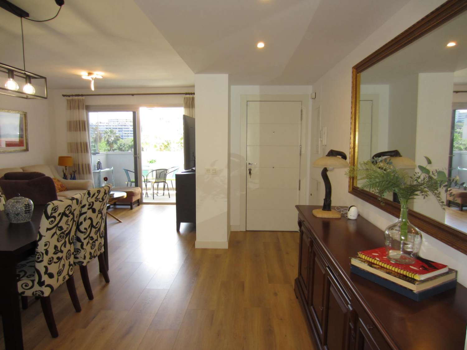 Apartamento en alquiler en Zona Sohail (Fuengirola)
