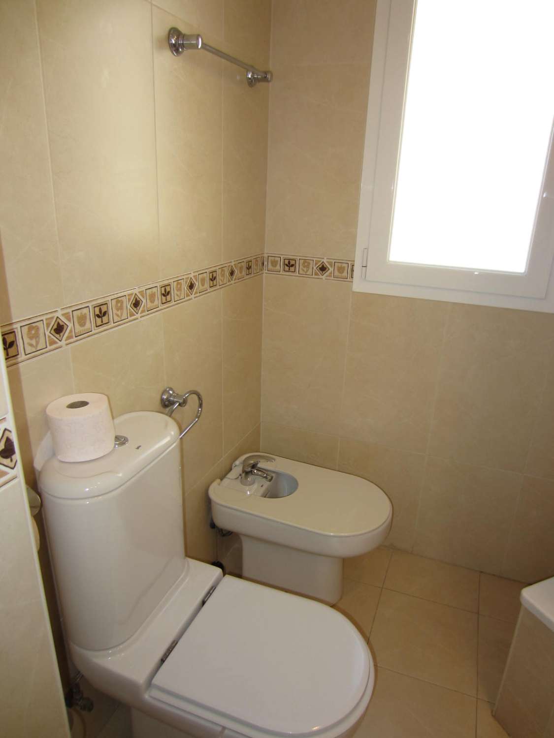 Apartamento en alquiler en Los Pacos (Fuengirola)