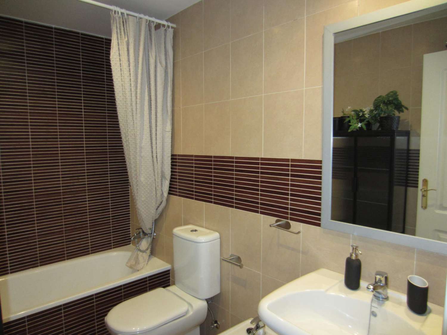 Apartamento en alquiler en Los Pacos (Fuengirola)