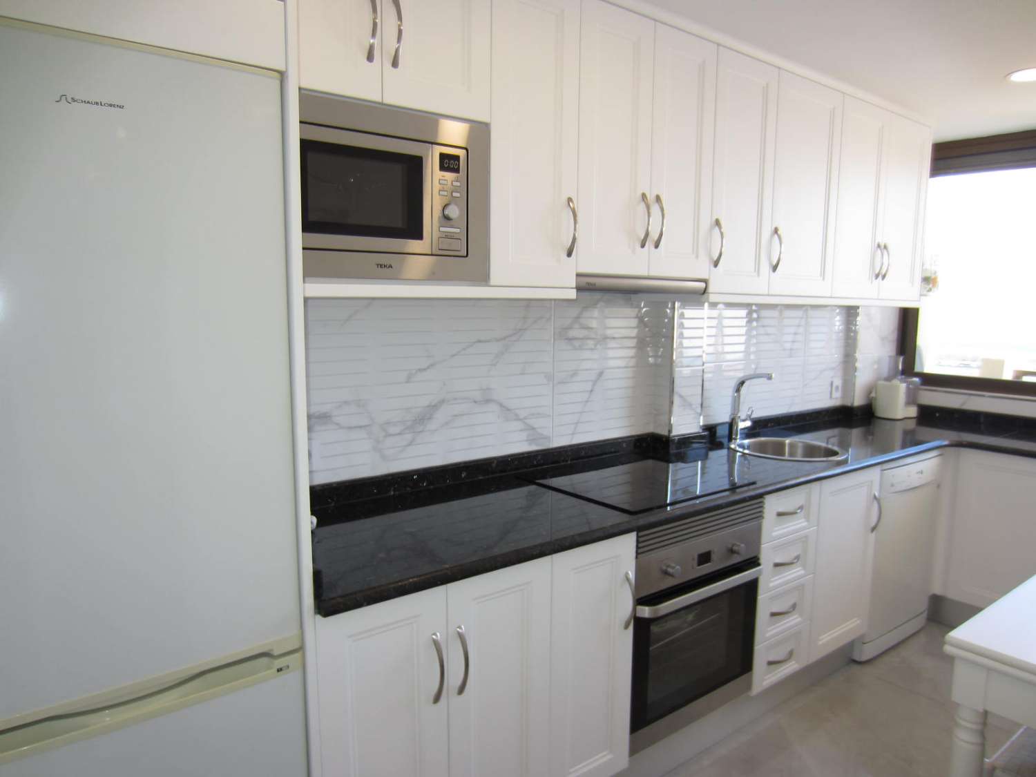 Apartamento en alquiler en Zona Puerto Deportivo (Fuengirola)