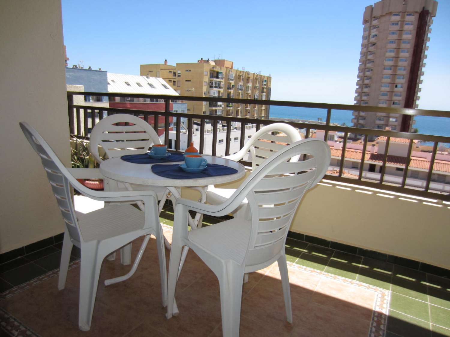 Apartamento en alquiler en Zona Puerto Deportivo (Fuengirola)