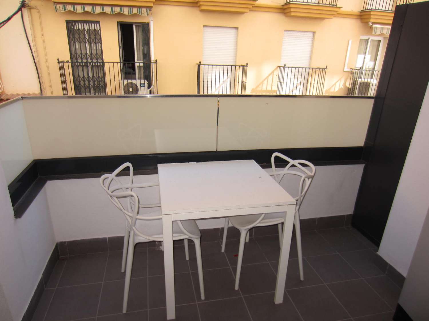 مسطحة للإيجار في Zona Puerto Deportivo (Fuengirola)